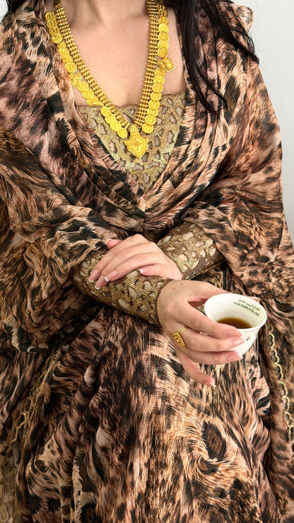 A Leopard On Shoulder